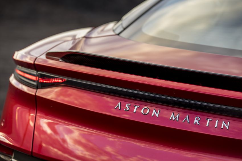 Aston Martin DBS Superleggera tampil dengan 715 hp 832666
