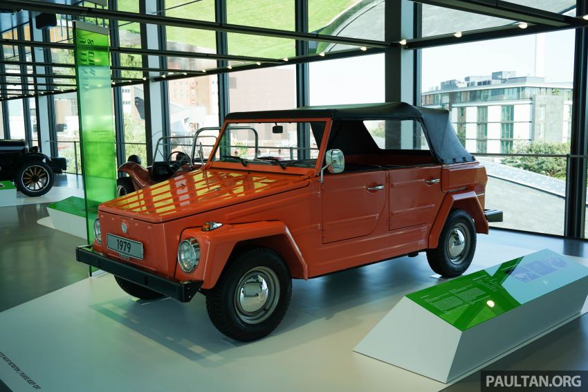Visiting Autostadt – the city of the Volkswagen Group 830383