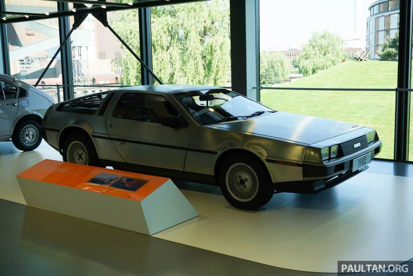 Visiting Autostadt – the city of the Volkswagen Group 830491
