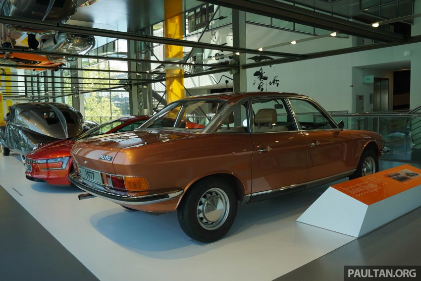 Visiting Autostadt – the city of the Volkswagen Group 830432