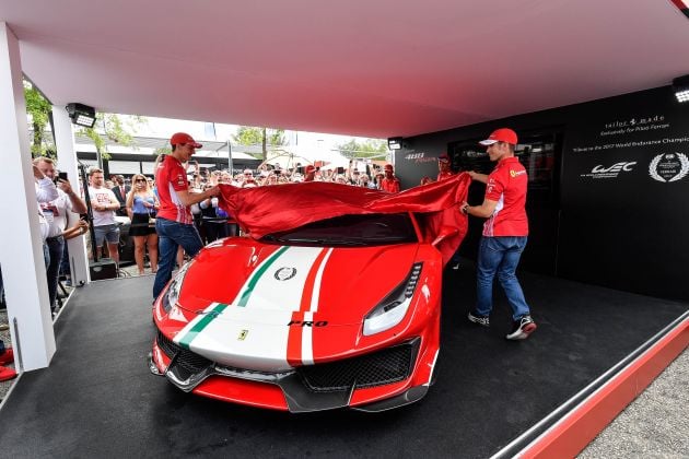 Ferrari profits around 69,000 euros for each car it sells; Tesla and Bentley lose up to 17,000 euros instead