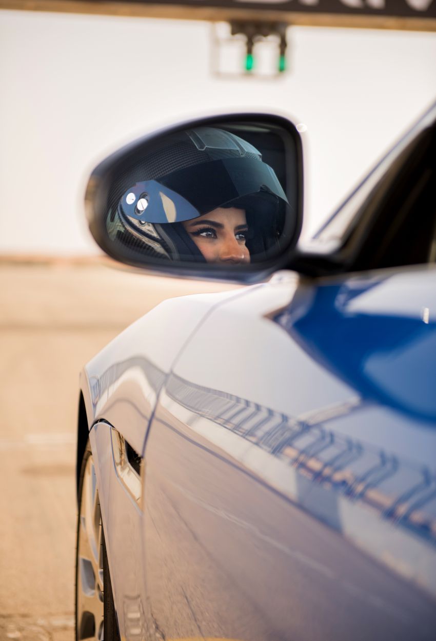 VIDEO: Jaguar celebrates Saudi female driving ban lift 831178