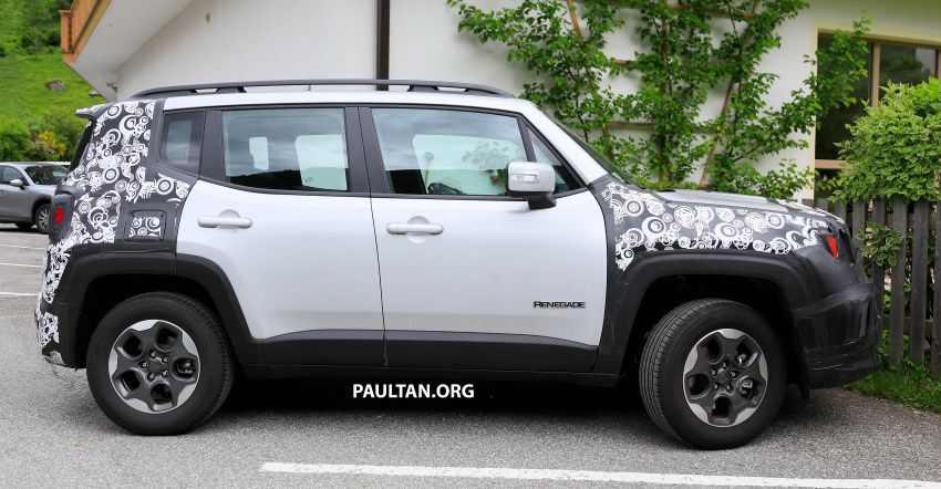 SPYSHOTS: Jeep Renegade facelift spotted testing 823095