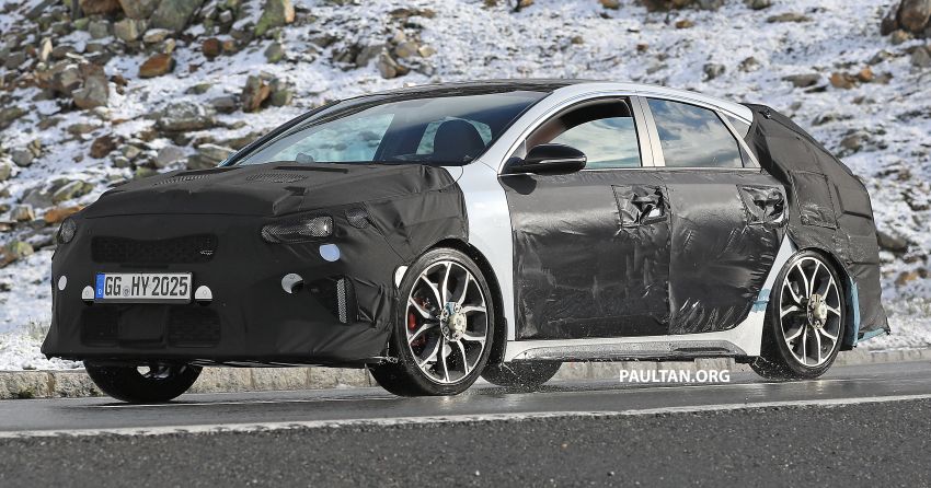 SPYSHOTS: Kia Proceed GT will be one fast wagon 832867