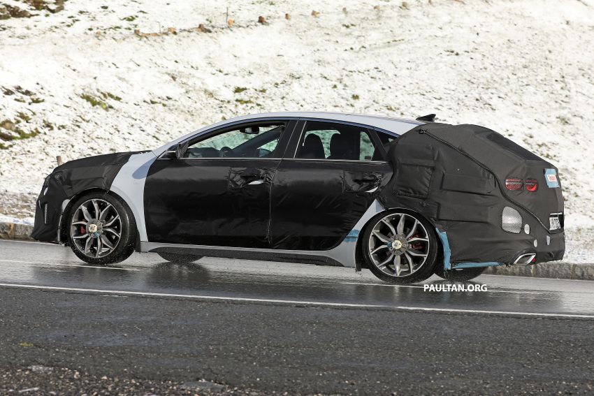 SPYSHOTS: Kia Proceed GT will be one fast wagon 832871