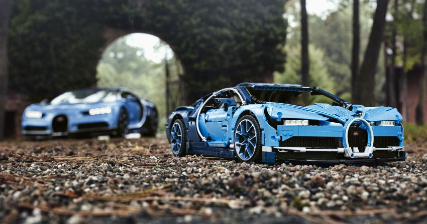 Lego Technic Bugatti Chiron – lengkap dengan enjin W16, kotak gear 8-kelajuan dan sistem AWD berfungsi 823575