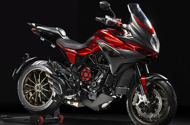 MV Agusta Turismo Veloce 800 Lusso SCS guna klac automatik elektronik Rekluse, kuasa 110 hp, 80 Nm