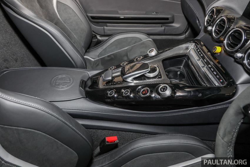 SPYSHOT: Mercedes-AMG GT R facelift sedang diuji 828259
