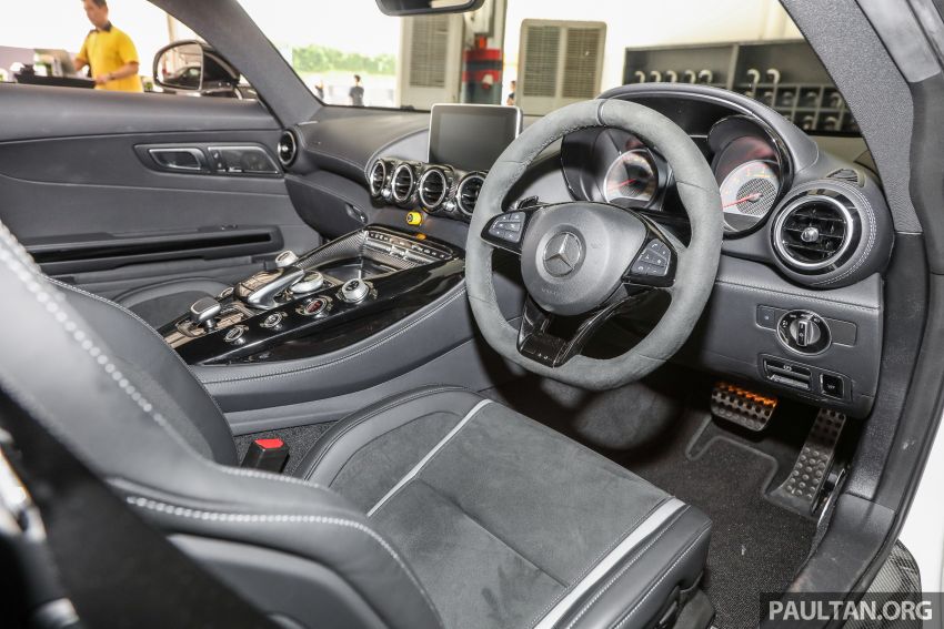 SPYSHOT: Mercedes-AMG GT R facelift sedang diuji 828244