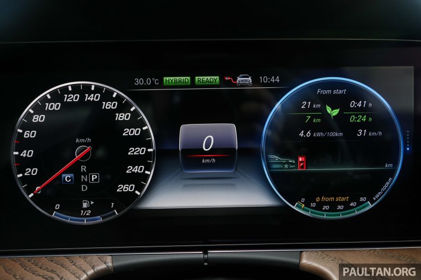 W213 Mercedes-Benz E-Class gets MY2018 updates – EQ Power branding for E350e, new ambient lighting 827261