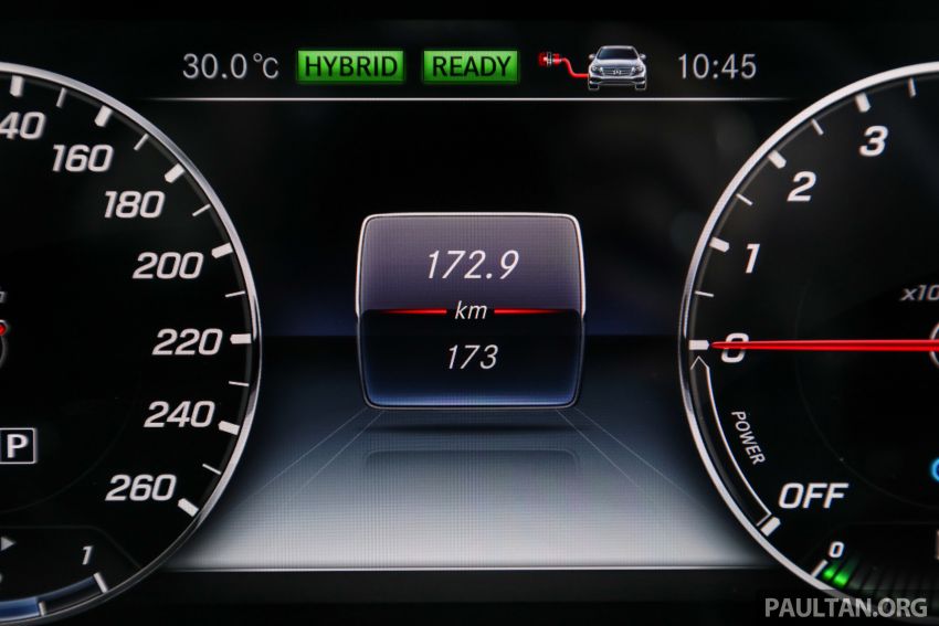 W213 Mercedes-Benz E-Class gets MY2018 updates – EQ Power branding for E350e, new ambient lighting 827262