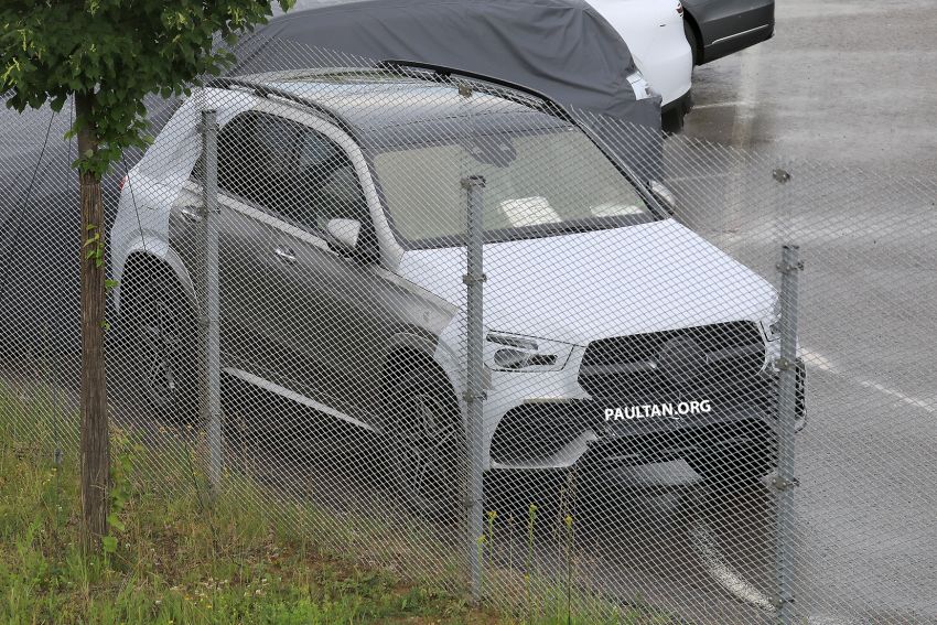 SPIED: 2019 V167 Mercedes-Benz GLE drops camo! 825724