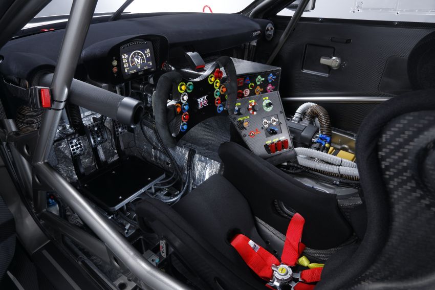 Nissan GT-R Nismo GT3 2018 – kereta lumba yang dipertingkat, dengan pilihan sistem penghawa dingin 823364