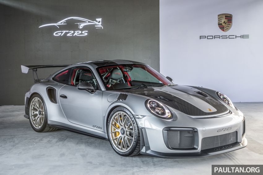 Porsche 911 GT2 RS – 700 hp, RWD, from RM2.9 mil 833134