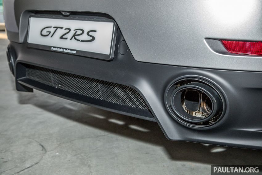 Porsche 911 GT2 RS – 700 hp, RWD, from RM2.9 mil 833155