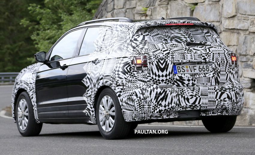 SPIED: Volkswagen T-Cross – entry-level SUV spotted 822977