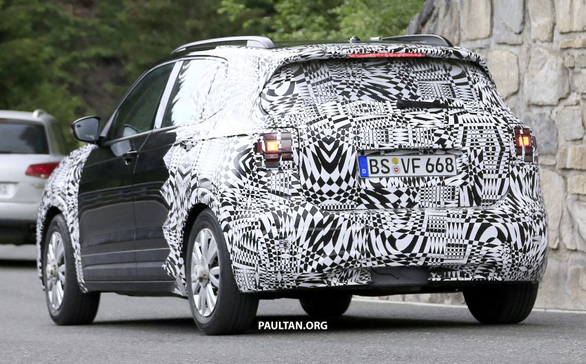 SPIED: Volkswagen T-Cross – entry-level SUV spotted 822978