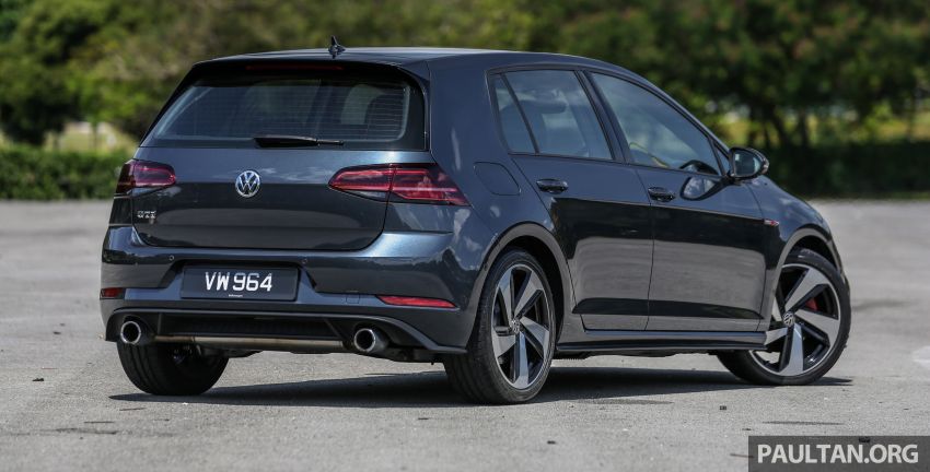 FIRST DRIVE: 2018 Volkswagen Golf GTI and R Mk7.5 826950