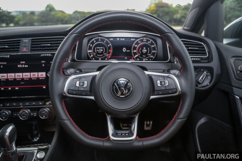 FIRST DRIVE: 2018 Volkswagen Golf GTI and R Mk7.5 826981
