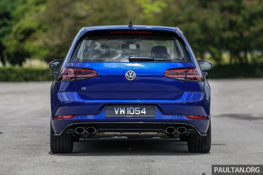 FIRST DRIVE: 2018 Volkswagen Golf GTI and R Mk7.5 826844