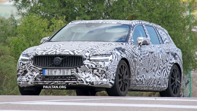 SPYSHOTS: 2019 Volvo V60 R seen for the first time?