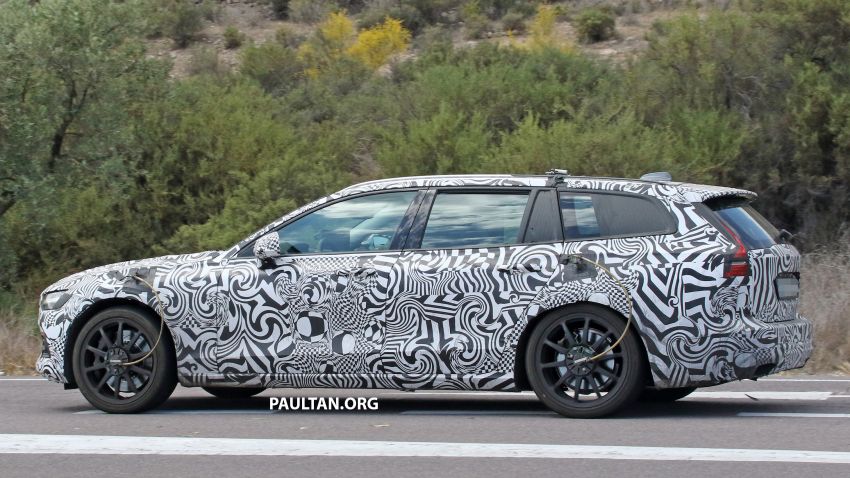 SPYSHOTS: 2019 Volvo V60 R seen for the first time? 827118