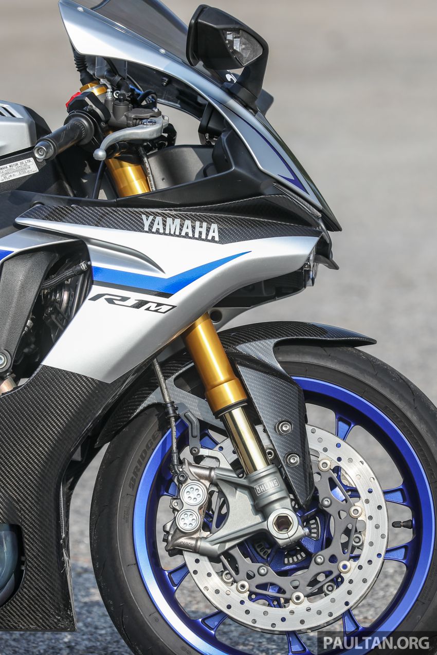 VIDEO: 2017 Yamaha YZF-R1M – road-going race bike 841830