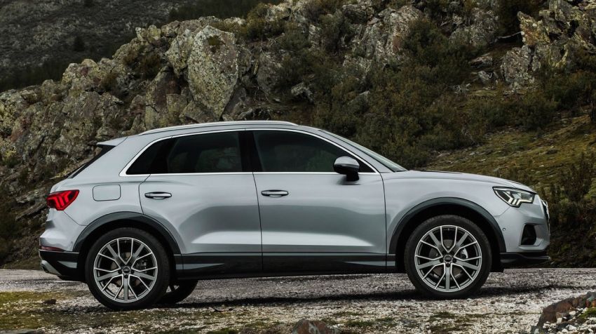 New Audi Q3 revealed – second-gen SUV is a baby Q8 842516