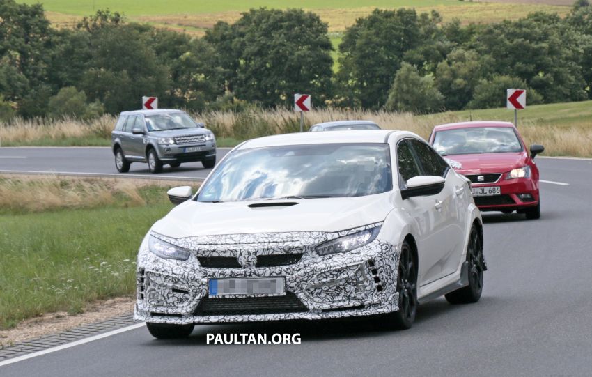 SPIED: Honda Civic Type R update – two wing designs 840537