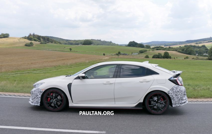 SPIED: Honda Civic Type R update – two wing designs 840548