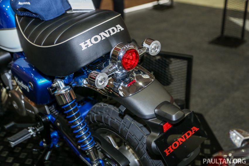 2018 Honda Super Cub and Monkey shown at AoS2018 844599