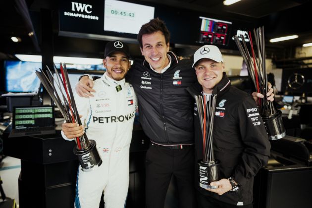 Lewis Hamilton agrees to two-year contract extension with Mercedes-AMG Petronas Motorsport till end 2020