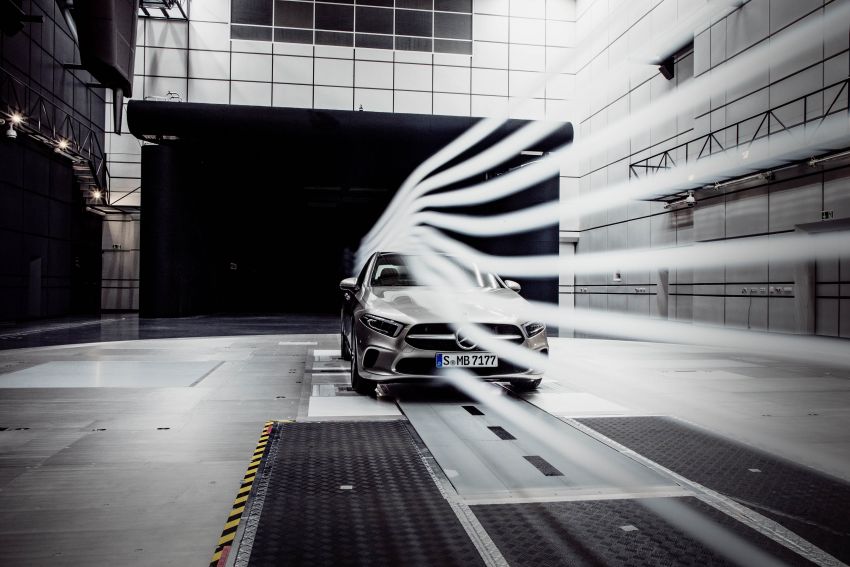 V177 Mercedes-Benz A-Class Sedan – market launch at end-2018, same wheelbase as hatchback, 0.22 Cd 841894