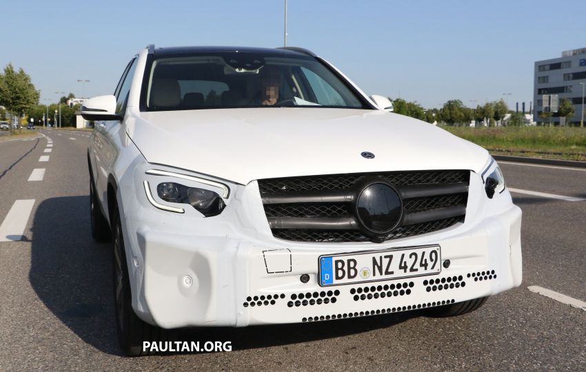 SPYSHOTS: X253 Mercedes-Benz GLC facelift spotted 834105