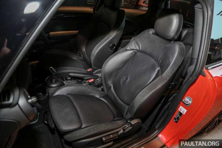 MINI Hatch <em>facelift</em> dilancarkan di Malaysia – Cooper S tiga/lima-pintu, JCW tiga-pintu, harga RM227k-283k Image #838626