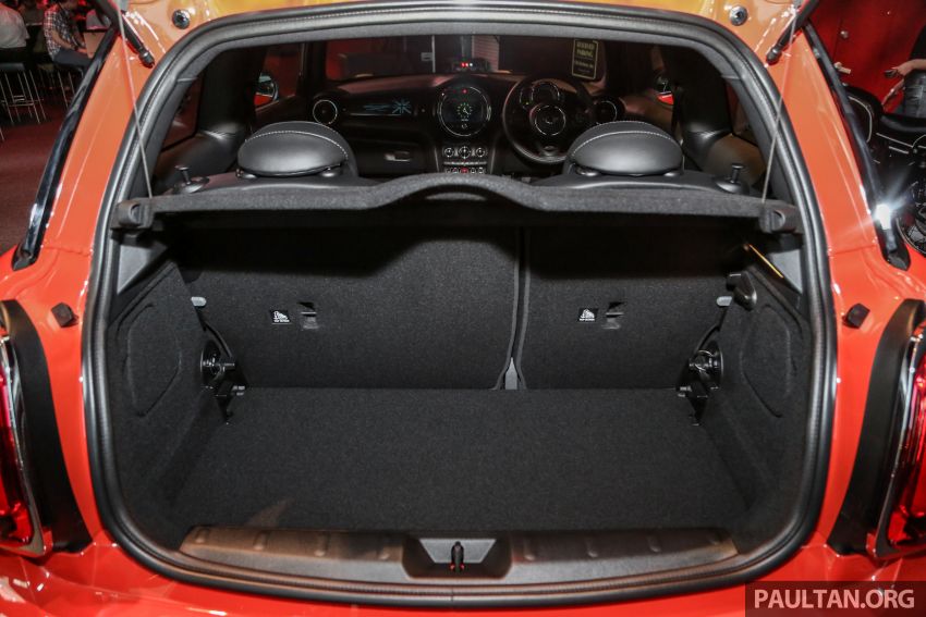 MINI Hatch <em>facelift</em> dilancarkan di Malaysia – Cooper S tiga/lima-pintu, JCW tiga-pintu, harga RM227k-283k Image #838629