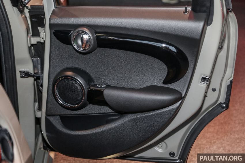 MINI Hatch <em>facelift</em> dilancarkan di Malaysia – Cooper S tiga/lima-pintu, JCW tiga-pintu, harga RM227k-283k Image #838688