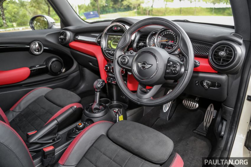 FIRST DRIVE: F56 MINI Cooper S Amplified Edition 833508