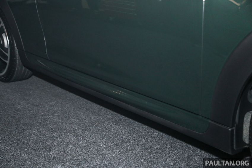 MINI Hatch <em>facelift</em> dilancarkan di Malaysia – Cooper S tiga/lima-pintu, JCW tiga-pintu, harga RM227k-283k Image #838741
