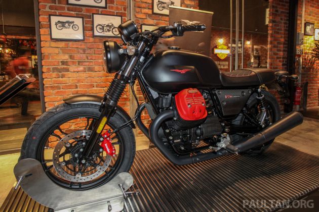 Moto Guzzi V7 III Carbon tiba di Malaysia – RM74,900