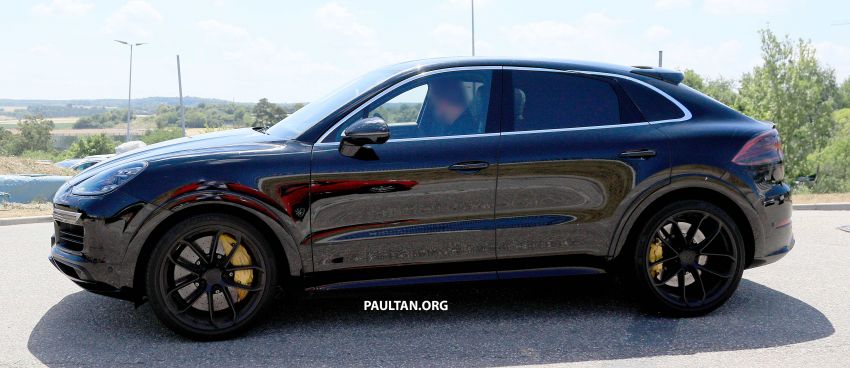 SPIED: Porsche Cayenne Coupe seen testing again 837030