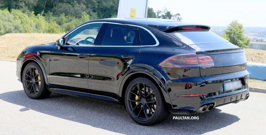 SPIED: Porsche Cayenne Coupe seen testing again 837035