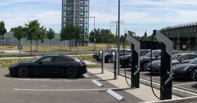 Porsche Turbo Charging stations deployed in Berlin