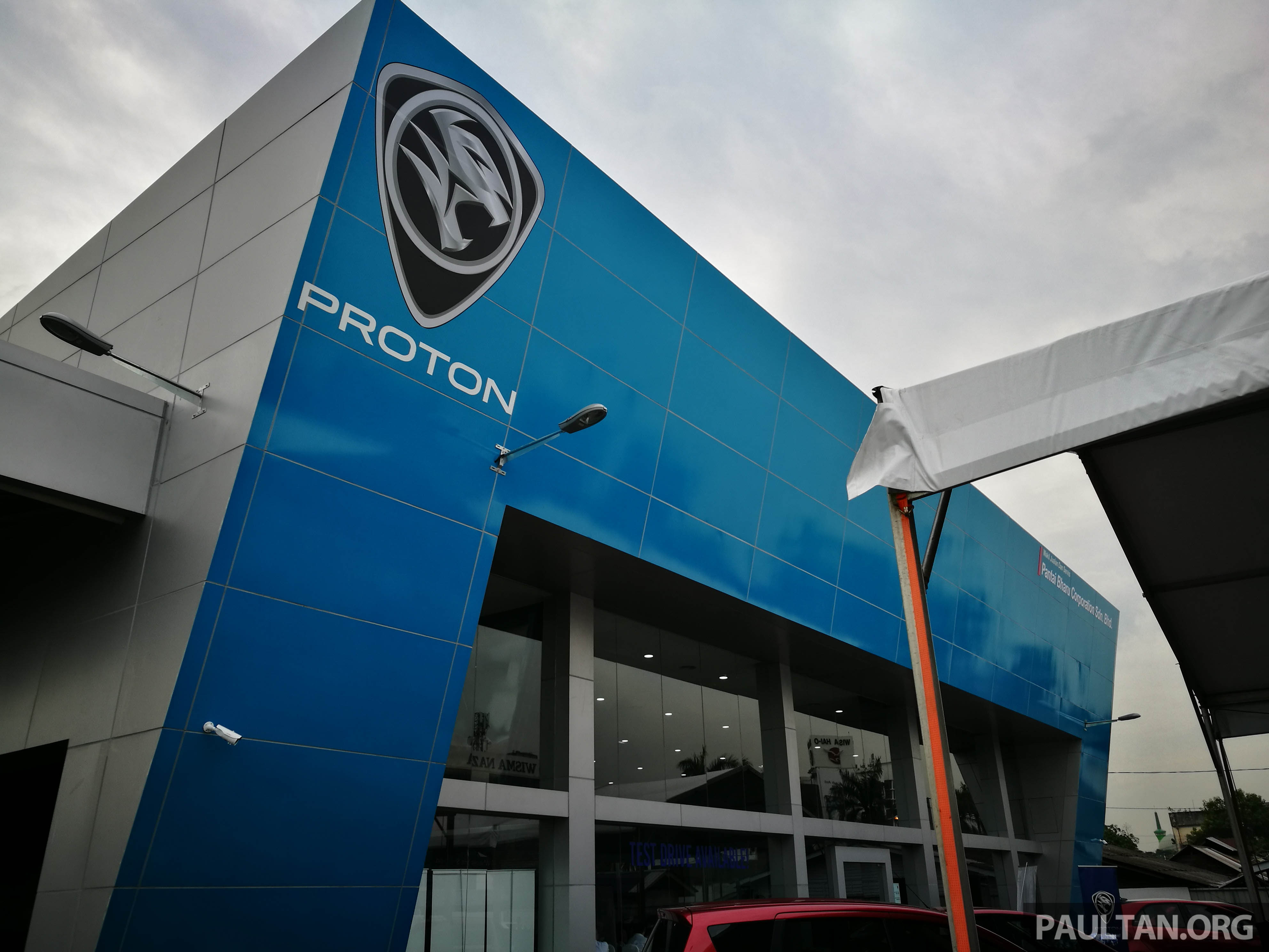 Proton opens new 3S centre in Kapar, Klang operated by Pantai Bharu