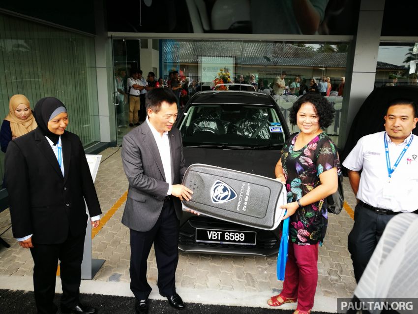 Proton opens new 3S centre in Kapar, Klang operated by Pantai Bharu – replaces previous 1S+2S facility 837993