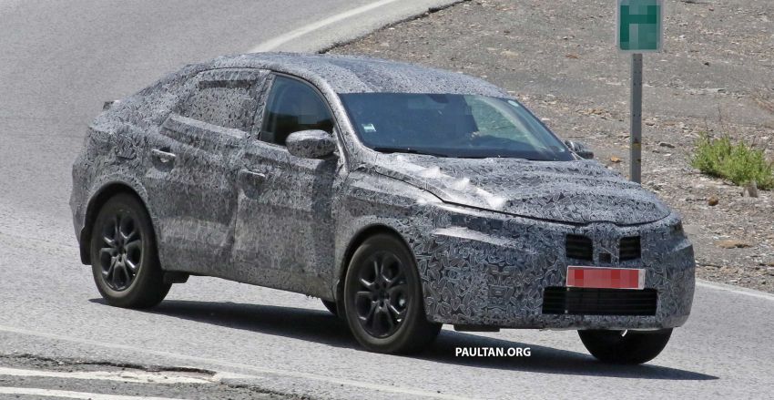 SPIED: Renault Captur coupe prior to Russia debut 835291