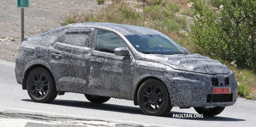 SPIED: Renault Captur coupe prior to Russia debut 835292