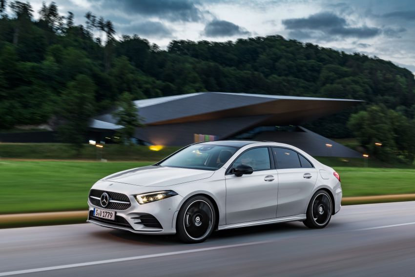 Mercedes-Benz A-Class Sedan V177 akhirnya muncul 843423