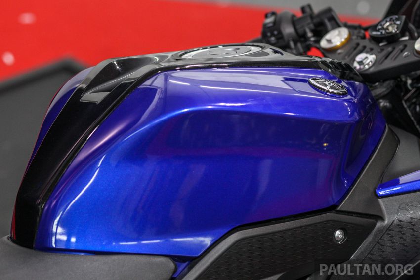 2018 Yamaha YZF R15 now in Malaysia – RM11,988 844428