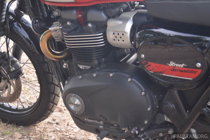 VIDEO: Triumph teases new 2019 Scrambler 1200 twin 855288